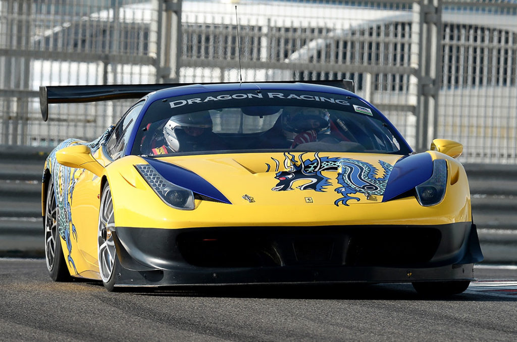 Ferrari 458 Challenge+ - Dragonracing : Racing Car Experiences in Dubai and Abu Dhabi